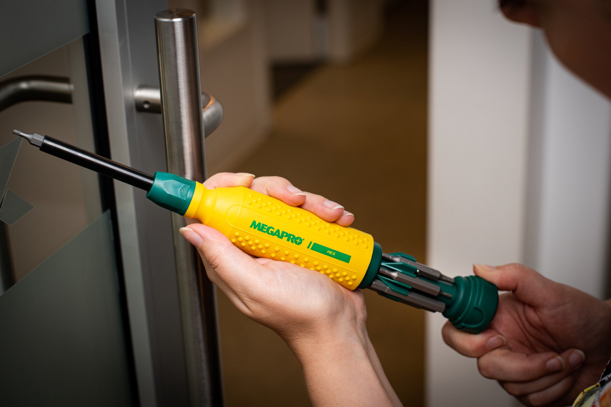 220830_HEX_151HEX_02